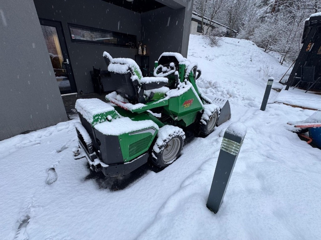 Avant 520+ - لودر مفصلي صغير: صورة 5 Avant 520+ - لودر مفصلي صغير: صورة 5