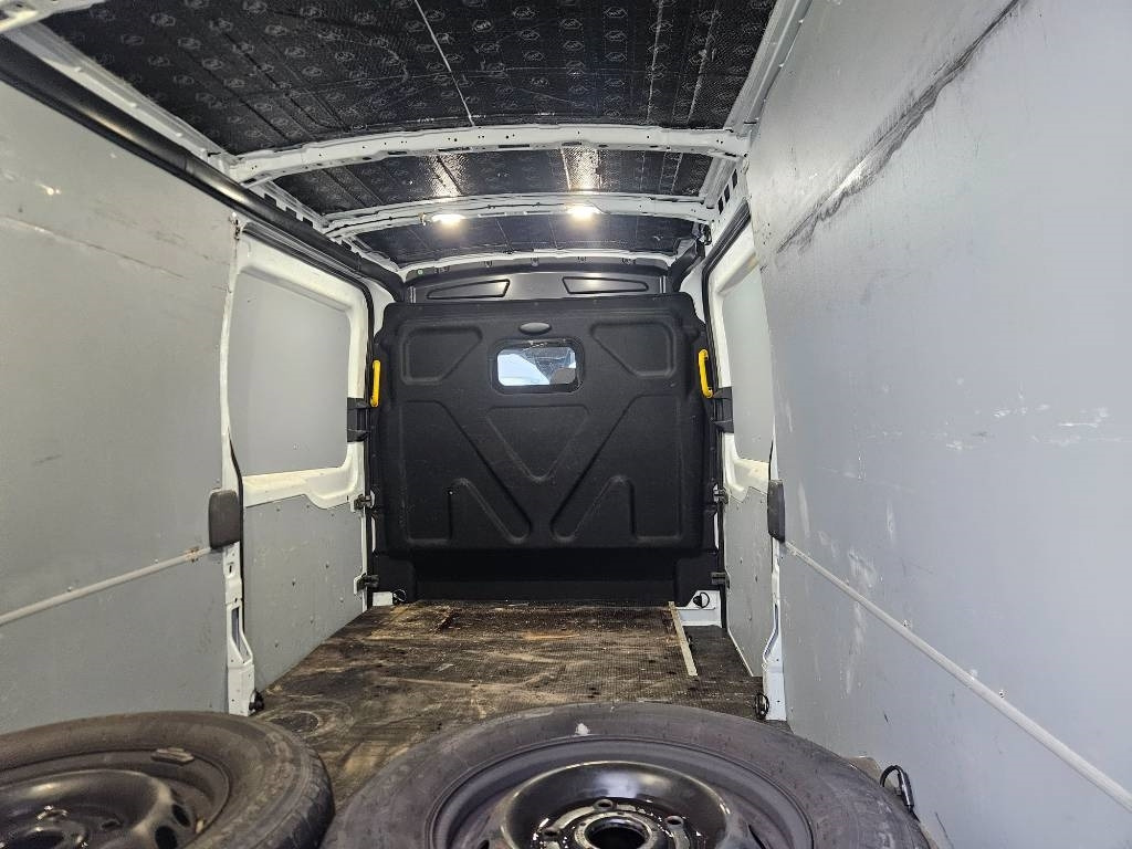 تأجير Ford Transit  Ford Transit: صورة 6