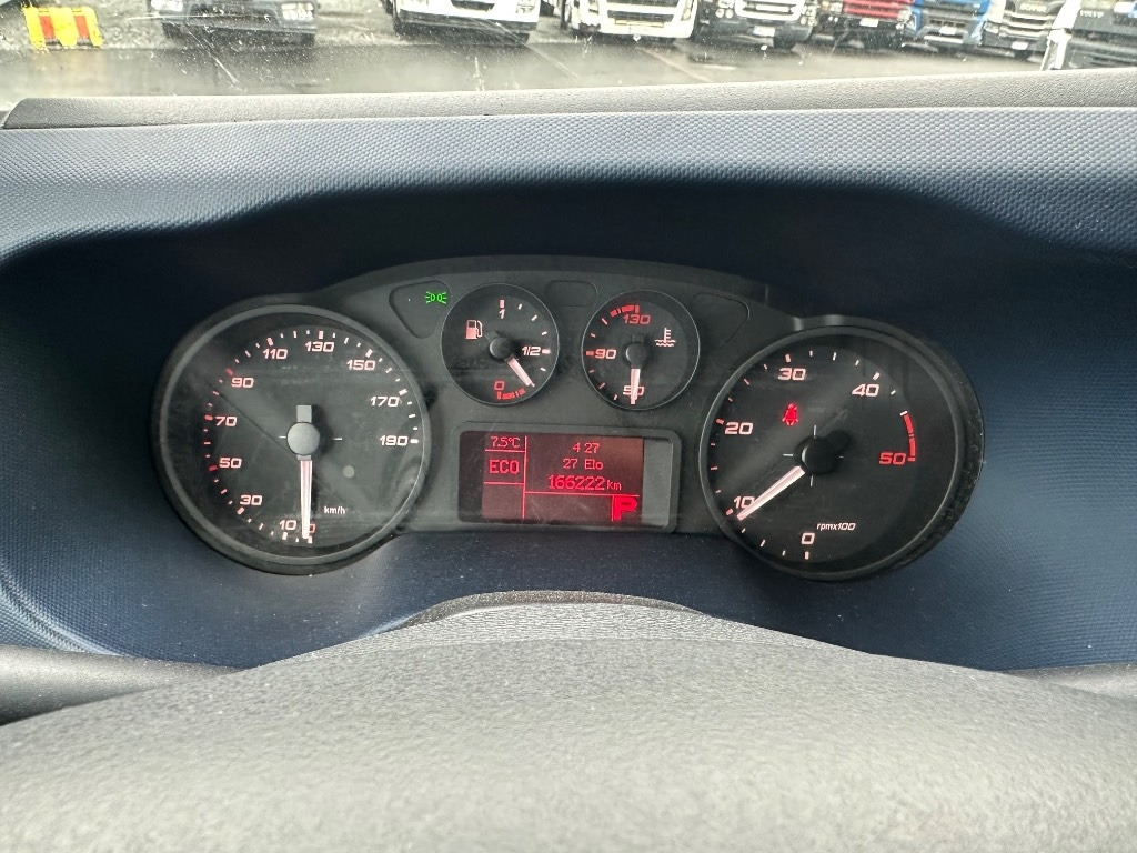 فان Iveco 35S14N Kylmäkone: صورة 14