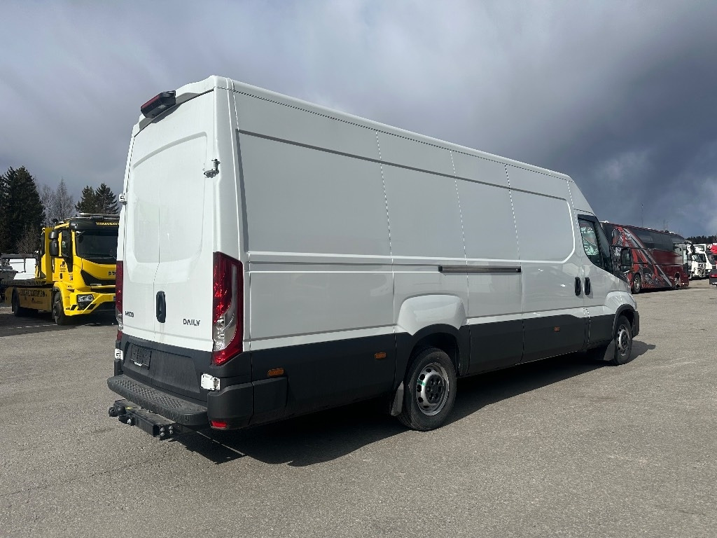 Iveco Daily 35S16A8 16m3 my24 - فان: صورة 4 Iveco Daily 35S16A8 16m3 my24 - فان: صورة 4