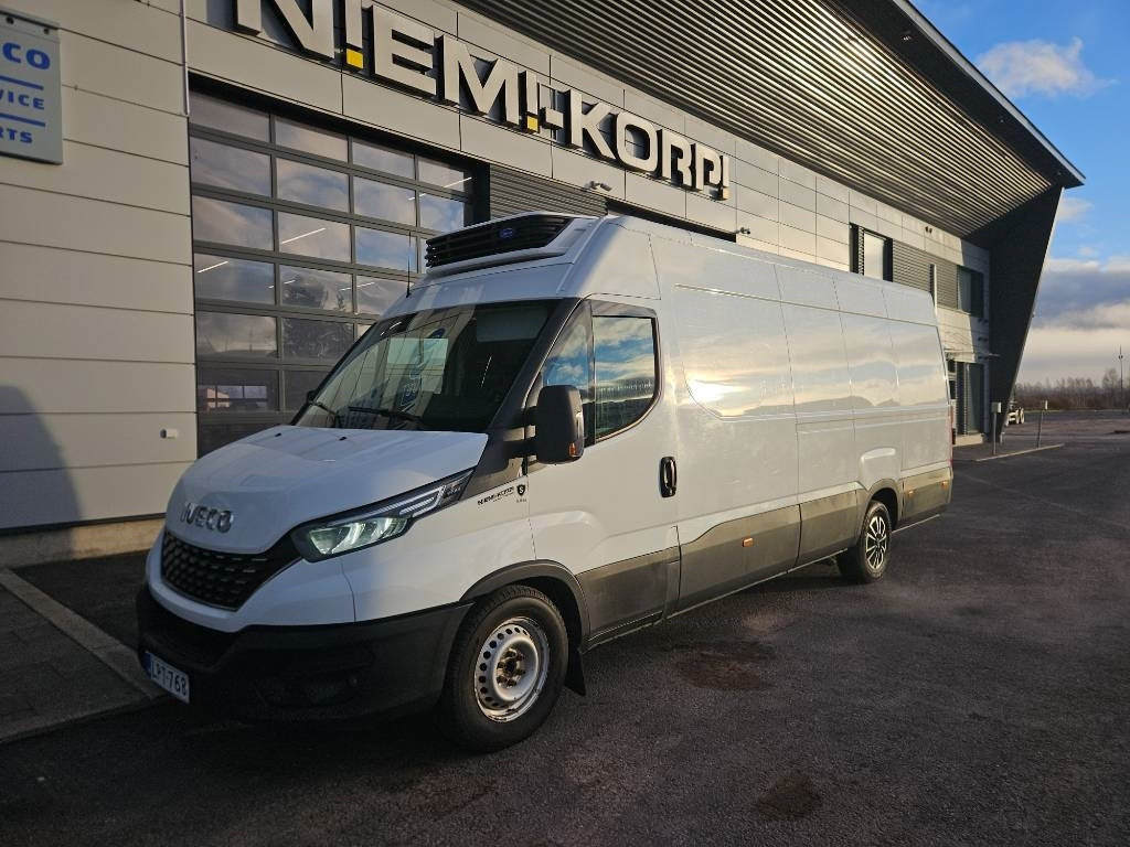 Iveco Daily 35S16A8 kylmäkone - شاحنة توصيل مبردة: صورة 1 Iveco Daily 35S16A8 kylmäkone - شاحنة توصيل مبردة: صورة 1