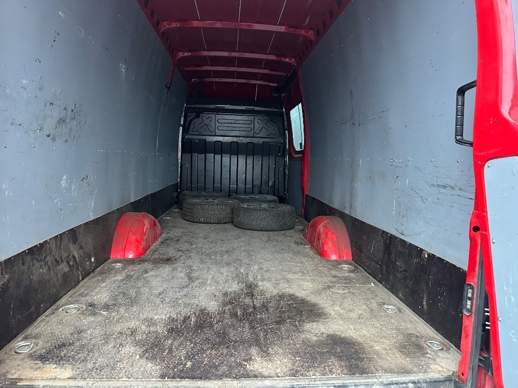 Iveco Daily 35S18A8 16m3 - فان: صورة 5 Iveco Daily 35S18A8 16m3 - فان: صورة 5