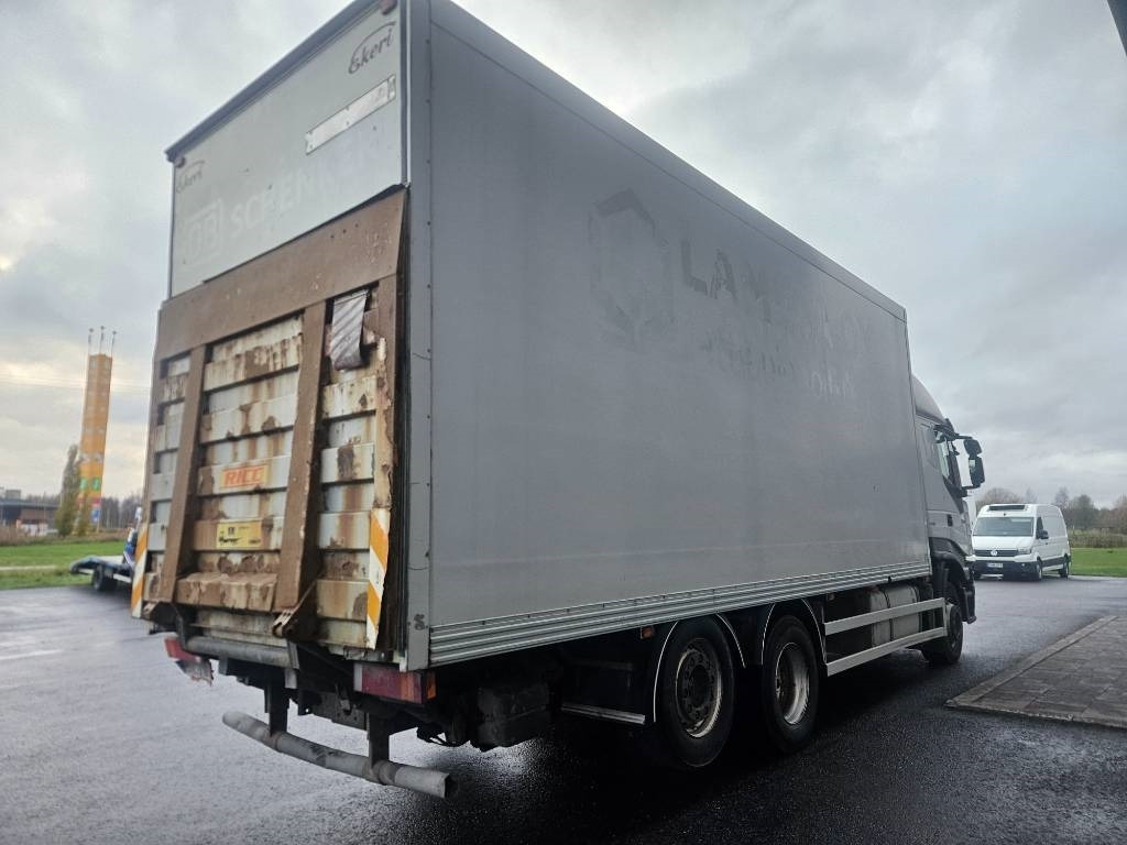 Iveco Stralis 6x2  - شاحنة صندوقية: صورة 3 Iveco Stralis 6x2  - شاحنة صندوقية: صورة 3