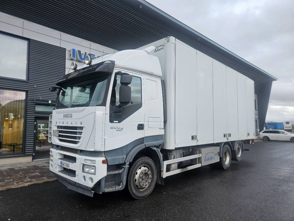 Iveco Stralis 6x2  - شاحنة صندوقية: صورة 1 Iveco Stralis 6x2  - شاحنة صندوقية: صورة 1