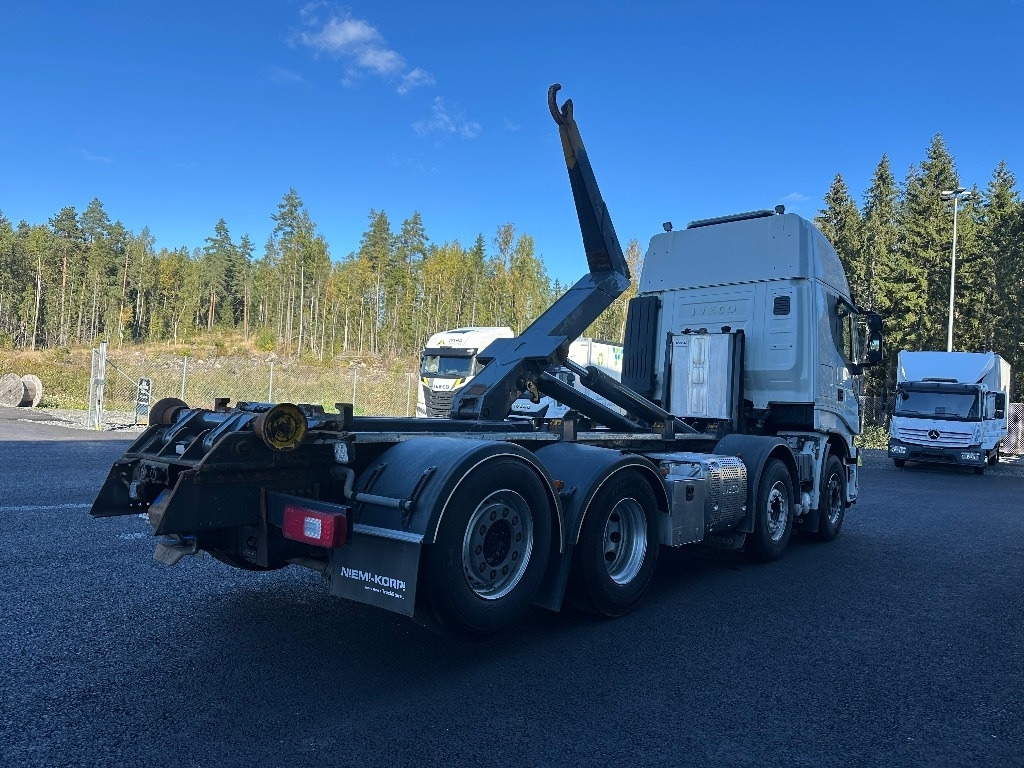 Iveco X-Way AS35S560 8x2 - شاحنة برافعة خطافية: صورة 4 Iveco X-Way AS35S560 8x2 - شاحنة برافعة خطافية: صورة 4