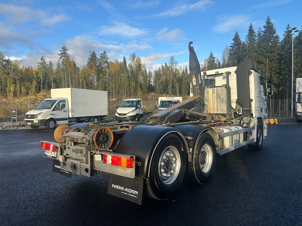 Mercedes-Benz Actros 2545 L 6x2 - شاحنة برافعة خطافية: صورة 4 Mercedes-Benz Actros 2545 L 6x2 - شاحنة برافعة خطافية: صورة 4