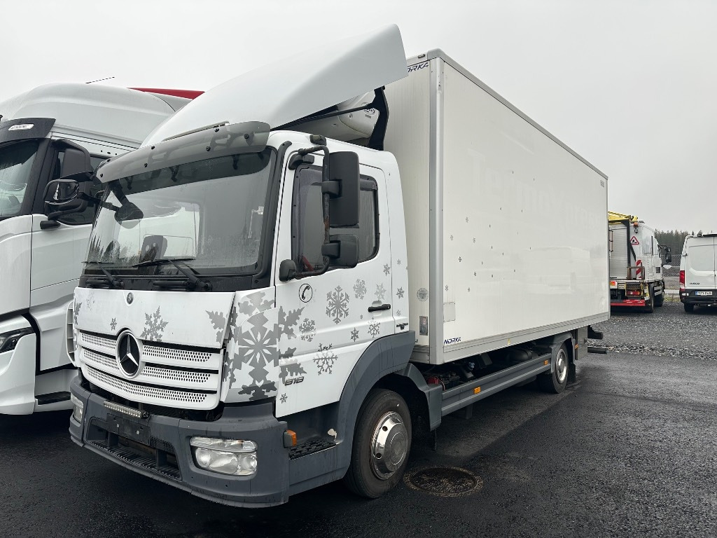 Mercedes-Benz Atego 818 - شاحنة ذات مبرد: صورة 1 Mercedes-Benz Atego 818 - شاحنة ذات مبرد: صورة 1