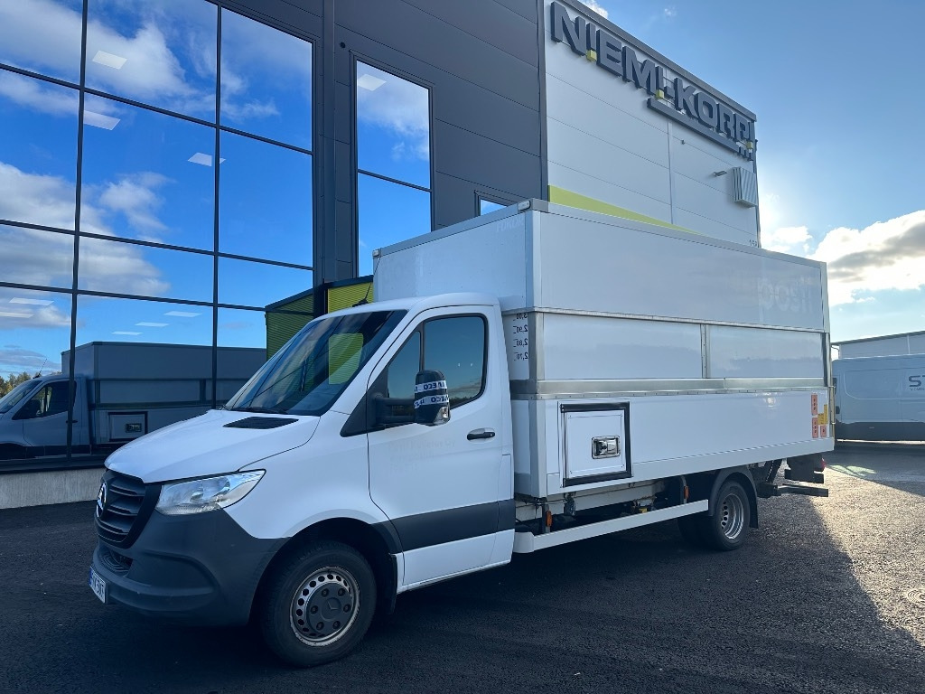 Mercedes-Benz Sprinter 516 Nouseva kori - شاحنة بصندوق مغلق: صورة 1 Mercedes-Benz Sprinter 516 Nouseva kori - شاحنة بصندوق مغلق: صورة 1