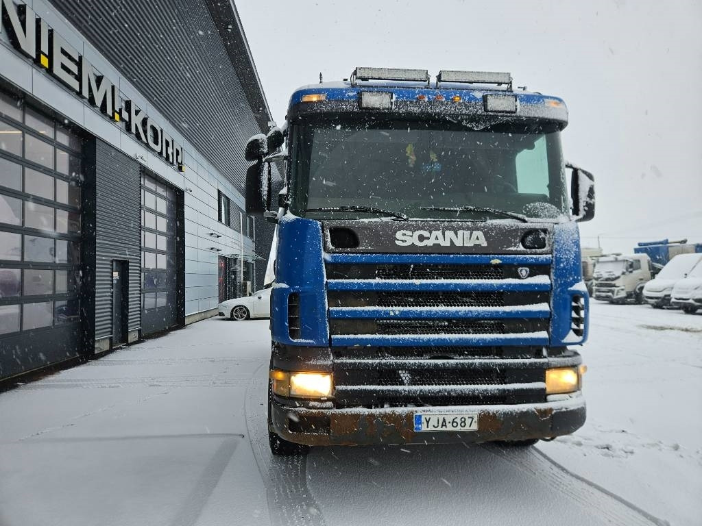 Scania R164 6m taittokoukku - شاحنة برافعة خطافية: صورة 2 Scania R164 6m taittokoukku - شاحنة برافعة خطافية: صورة 2
