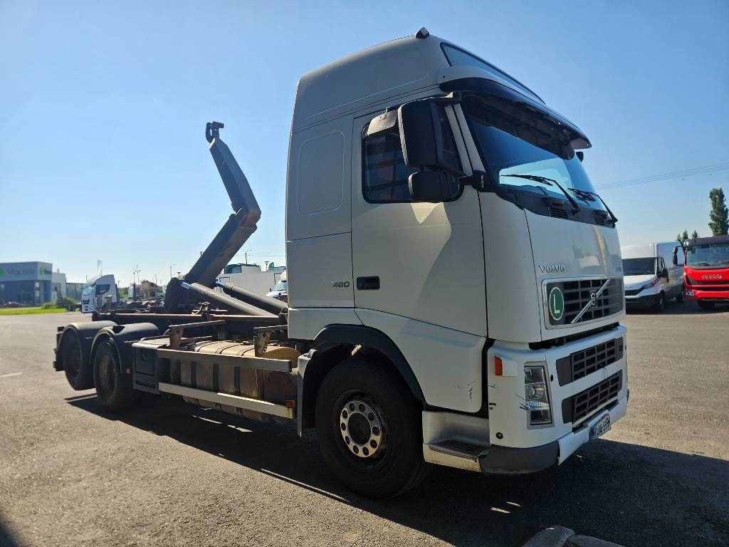 Volvo FH12 460 - شاحنة برافعة خطافية: صورة 3 Volvo FH12 460 - شاحنة برافعة خطافية: صورة 3