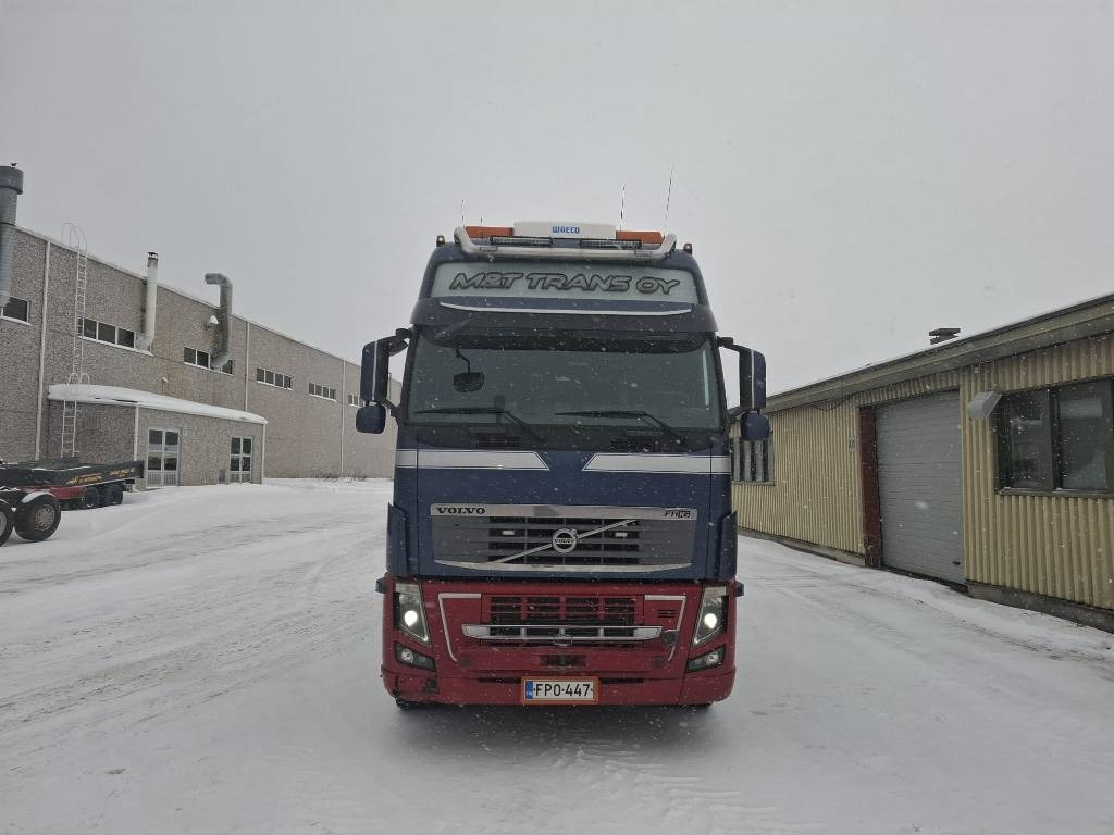 Volvo FH16 700 8x4 XXL GLOBE + Faymonville 4aks kehto - مقطورة السحب: صورة 2 Volvo FH16 700 8x4 XXL GLOBE + Faymonville 4aks kehto - مقطورة السحب: صورة 2