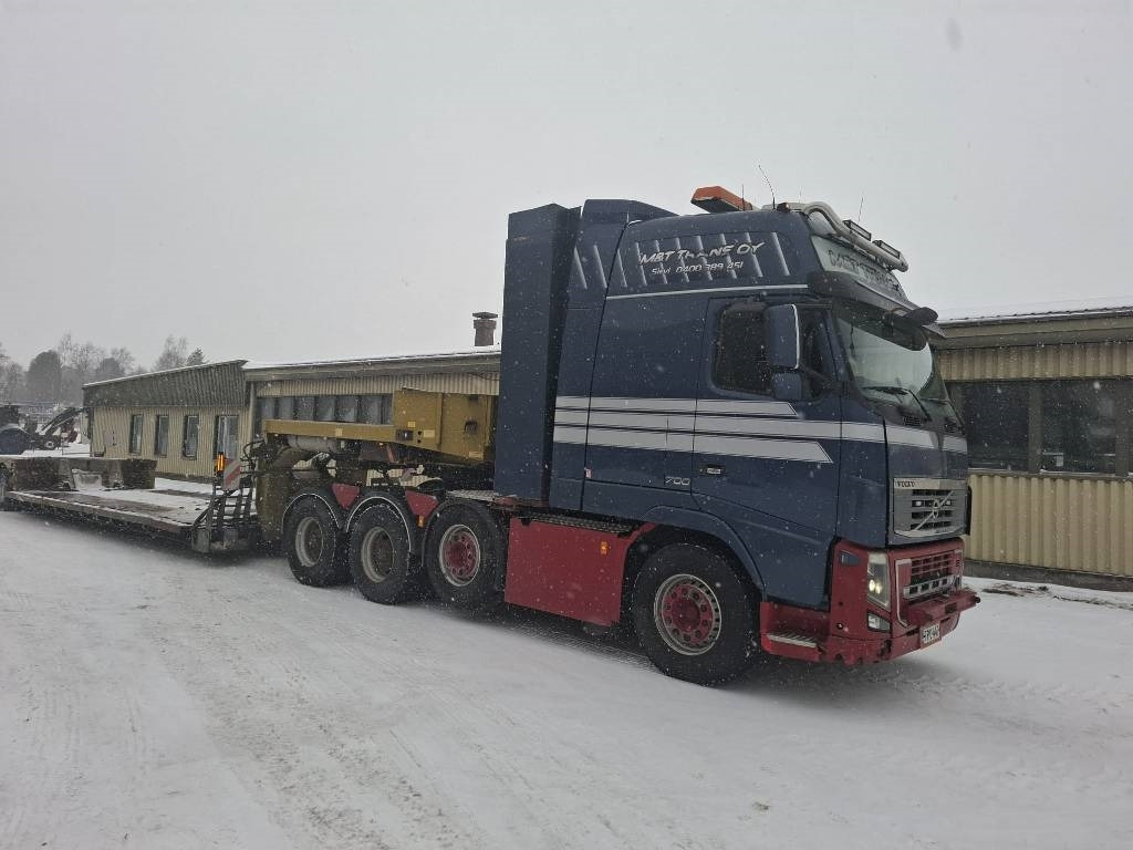 Volvo FH16 700 8x4 XXL GLOBE + Faymonville 4aks kehto - مقطورة السحب: صورة 3 Volvo FH16 700 8x4 XXL GLOBE + Faymonville 4aks kehto - مقطورة السحب: صورة 3