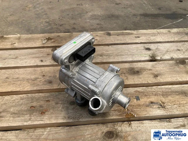 MAN 36.22008-6083 – MAN coolant pump - النظام الكهربائي - شاحنة: صورة 1 MAN 36.22008-6083 – MAN coolant pump - النظام الكهربائي - شاحنة: صورة 1