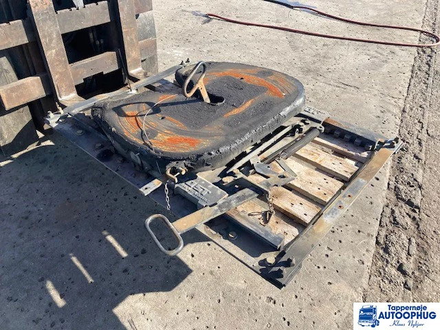 MAN JOST flytbar skammel - قارنة سرجية - شاحنة: صورة 4 MAN JOST flytbar skammel - قارنة سرجية - شاحنة: صورة 4