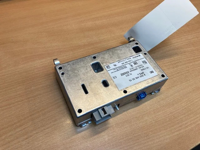 Mercedes A0004463375 – Mercedes ECU IPPC+ - وحدة إي سي يو - شاحنة: صورة 1 Mercedes A0004463375 – Mercedes ECU IPPC+ - وحدة إي سي يو - شاحنة: صورة 1