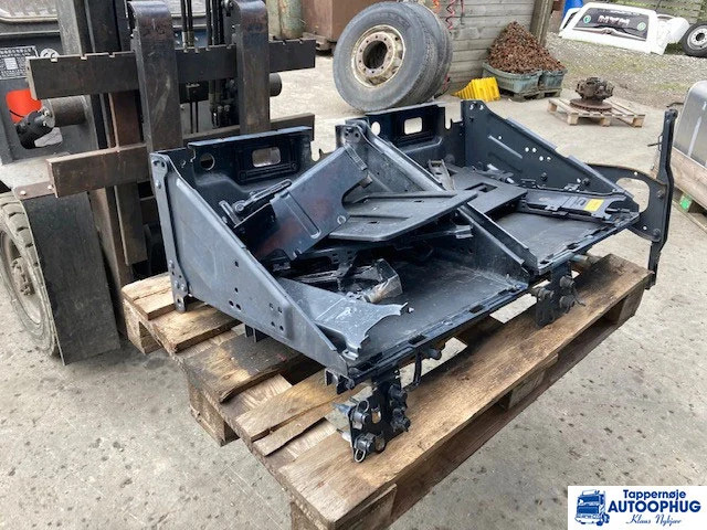 Scania Batterikasse Scania 2577204 / 2536278 - هيكل السيارة الخارجية - شاحنة: صورة 2 Scania Batterikasse Scania 2577204 / 2536278 - هيكل السيارة الخارجية - شاحنة: صورة 2