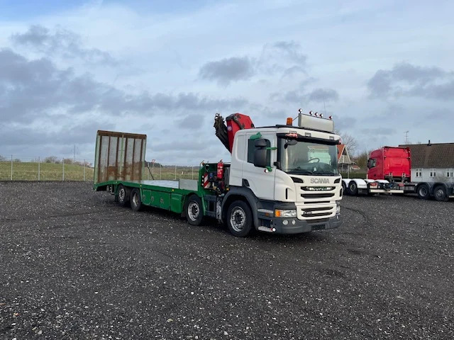 Scania P450 8X2*6 Knæklad + Kran HMF1820 – Machinetransporter - شاحنة نقل سيارات شاحنة, شاحنة كرين: صورة 2 Scania P450 8X2*6 Knæklad + Kran HMF1820 – Machinetransporter - شاحنة نقل سيارات شاحنة, شاحنة كرين: صورة 2