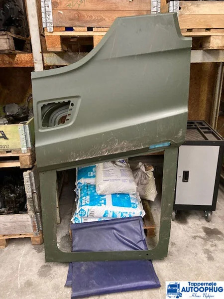 Scania R dør Scania 2653997 RH - الكابينة والداخلية - شاحنة: صورة 1 Scania R dør Scania 2653997 RH - الكابينة والداخلية - شاحنة: صورة 1