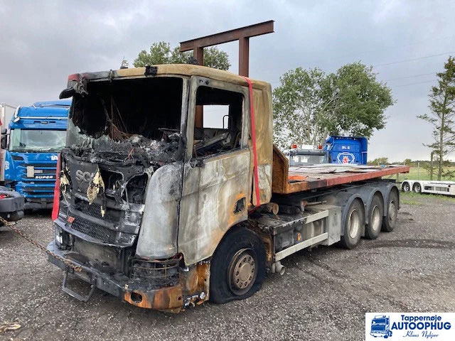 Scania R580XT 8X4 tridem - شاحنة قلاب: صورة 2 Scania R580XT 8X4 tridem - شاحنة قلاب: صورة 2