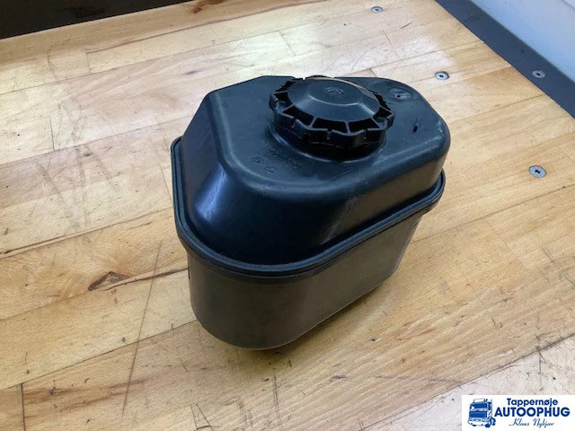 Scania Servostyring beholder Scania 2588968 , 2481320 - المقود - شاحنة: صورة 1 Scania Servostyring beholder Scania 2588968 , 2481320 - المقود - شاحنة: صورة 1