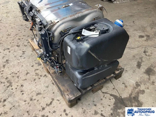 Scania adblue tank / reductant tank Scania 2919673 - خزان سائل AdBlue - شاحنة: صورة 2 Scania adblue tank / reductant tank Scania 2919673 - خزان سائل AdBlue - شاحنة: صورة 2