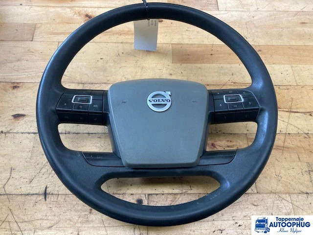 Volvo Steering wheel Volvo 22375510 - الكابينة والداخلية - شاحنة: صورة 1 Volvo Steering wheel Volvo 22375510 - الكابينة والداخلية - شاحنة: صورة 1