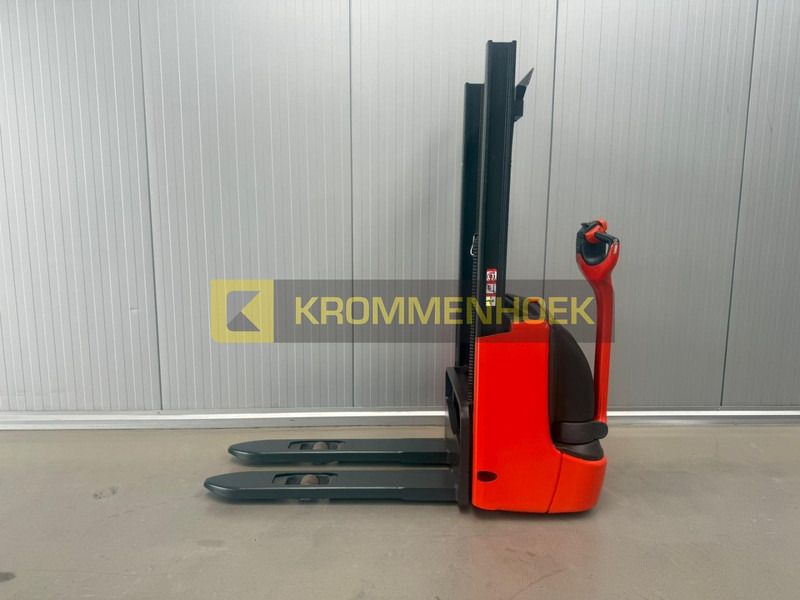 Linde L 10 - آلة تكديس: صورة 1 Linde L 10 - آلة تكديس: صورة 1