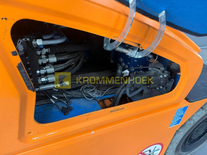 تأجير Valla V 110 R Valla V 110 R: صورة 18 تأجير Valla V 110 R Valla V 110 R: صورة 18