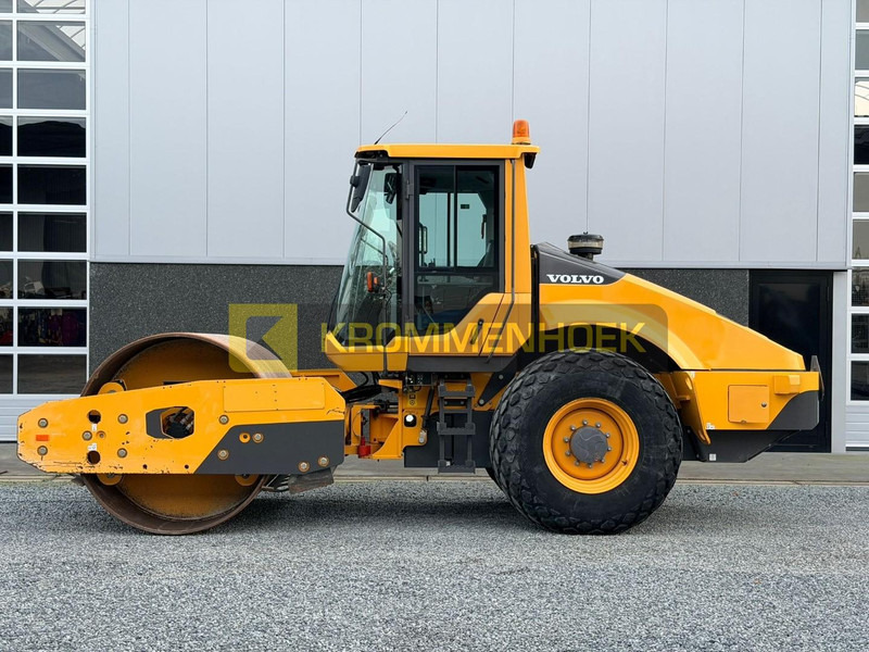 Volvo SD 135 B - صفيحة هزازة: صورة 1 Volvo SD 135 B - صفيحة هزازة: صورة 1