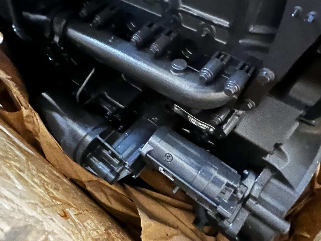 CNH Engine - CNH - F2CFE613G - محرك - آلات زراعية: صورة 4 CNH Engine - CNH - F2CFE613G - محرك - آلات زراعية: صورة 4