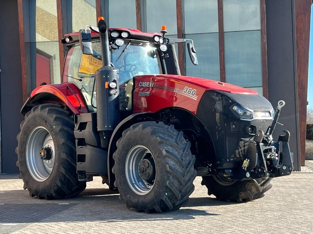 Case IH MAGNUM 380 CVX, AFS Connect, Frontlinkage, 2021! - جرار: صورة 5 Case IH MAGNUM 380 CVX, AFS Connect, Frontlinkage, 2021! - جرار: صورة 5