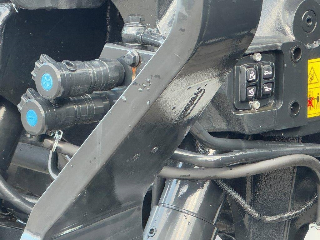 New Holland T6.180 Dynamic Command, frontlinkage, Stage V, GPS - جرار: صورة 5 New Holland T6.180 Dynamic Command, frontlinkage, Stage V, GPS - جرار: صورة 5