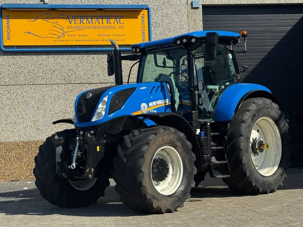 New Holland T7.245 Auto Command, GPS complete, frontlinkage - جرار: صورة 1 New Holland T7.245 Auto Command, GPS complete, frontlinkage - جرار: صورة 1