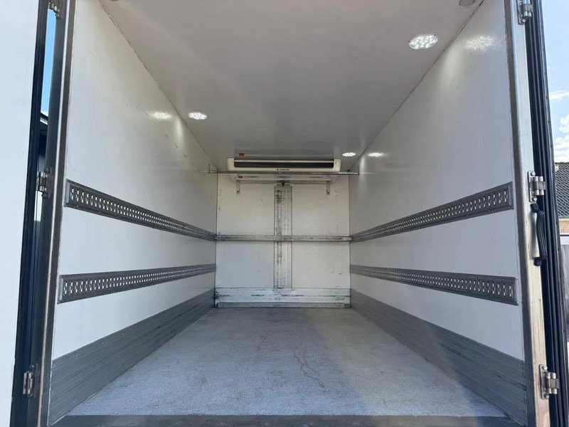 Iveco Daily 40C18 3.0 180PK Aut.Clixtar Koeler 2.6 ton Laadvm. BE License - رأس تريلا: صورة 5 Iveco Daily 40C18 3.0 180PK Aut.Clixtar Koeler 2.6 ton Laadvm. BE License - رأس تريلا: صورة 5