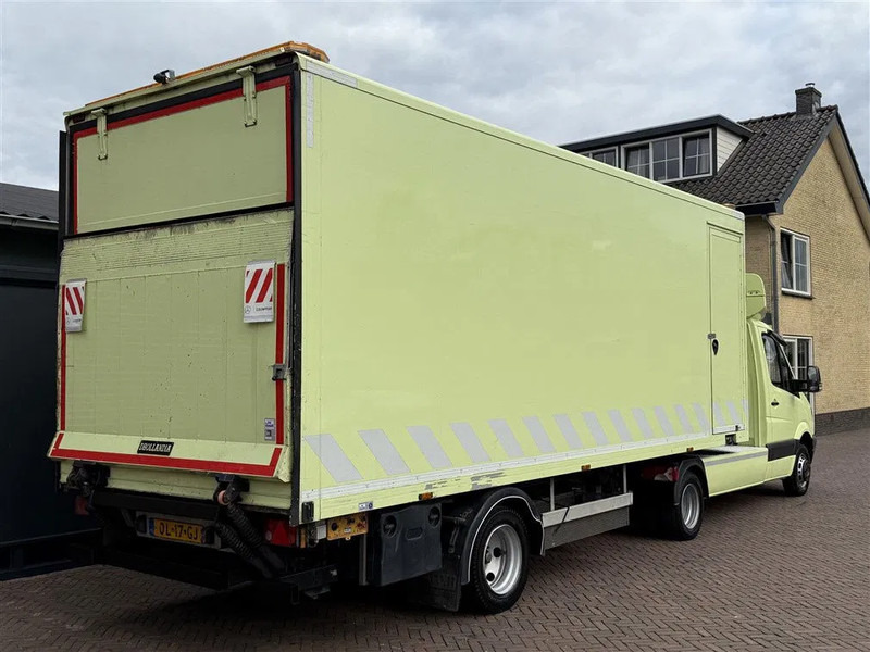 Mercedes-Benz Sprinter 519 BE Trekker 3250 KG laadvermogen Dhollandia Laadklep - رأس تريلا: صورة 2 Mercedes-Benz Sprinter 519 BE Trekker 3250 KG laadvermogen Dhollandia Laadklep - رأس تريلا: صورة 2