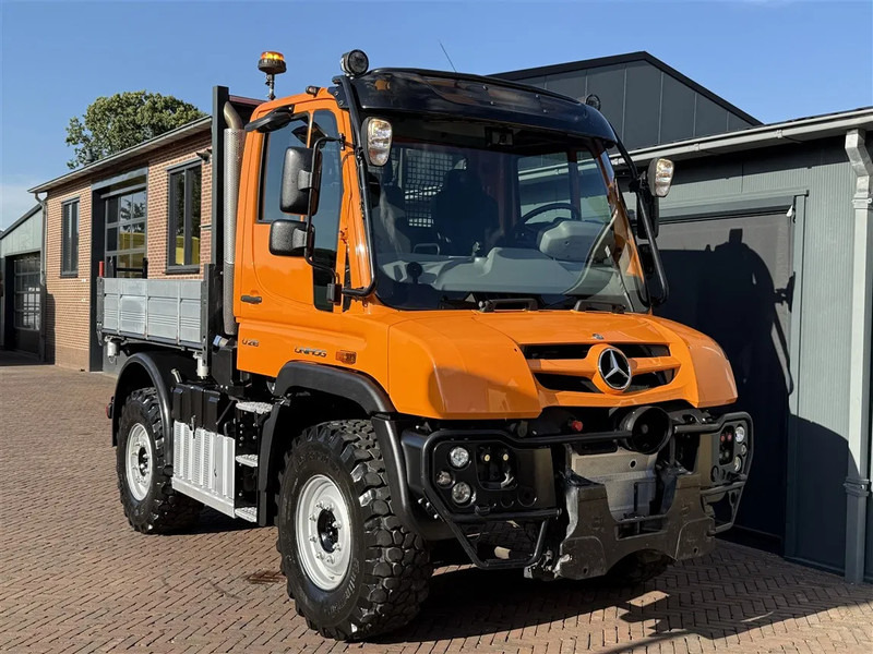 Mercedes-Benz Unimog U 218 Kipper 3 Seats 4WD AGRI Euro 6 - شاحنة: صورة 1 Mercedes-Benz Unimog U 218 Kipper 3 Seats 4WD AGRI Euro 6 - شاحنة: صورة 1