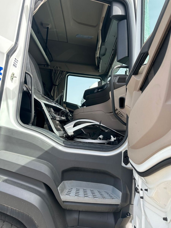DAF XG 480 GT - مقطورة السحب: صورة 5 DAF XG 480 GT - مقطورة السحب: صورة 5