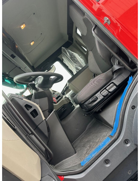 MAN TGS 33.400 6X4 BB CH - شاحنة بهيكل معدني للمقصورة: صورة 5 MAN TGS 33.400 6X4 BB CH - شاحنة بهيكل معدني للمقصورة: صورة 5