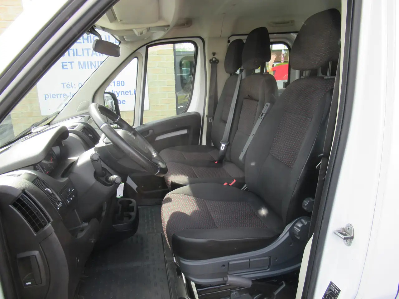 Peugeot Boxer DBLE CAB PICK_UP 165CV 19800€+TVA/BTW - شاحنة توصيل مفتوحة, الشاحنات الصغيرة كابينة مزدوجة: صورة 5 Peugeot Boxer DBLE CAB PICK_UP 165CV 19800€+TVA/BTW - شاحنة توصيل مفتوحة, الشاحنات الصغيرة كابينة مزدوجة: صورة 5