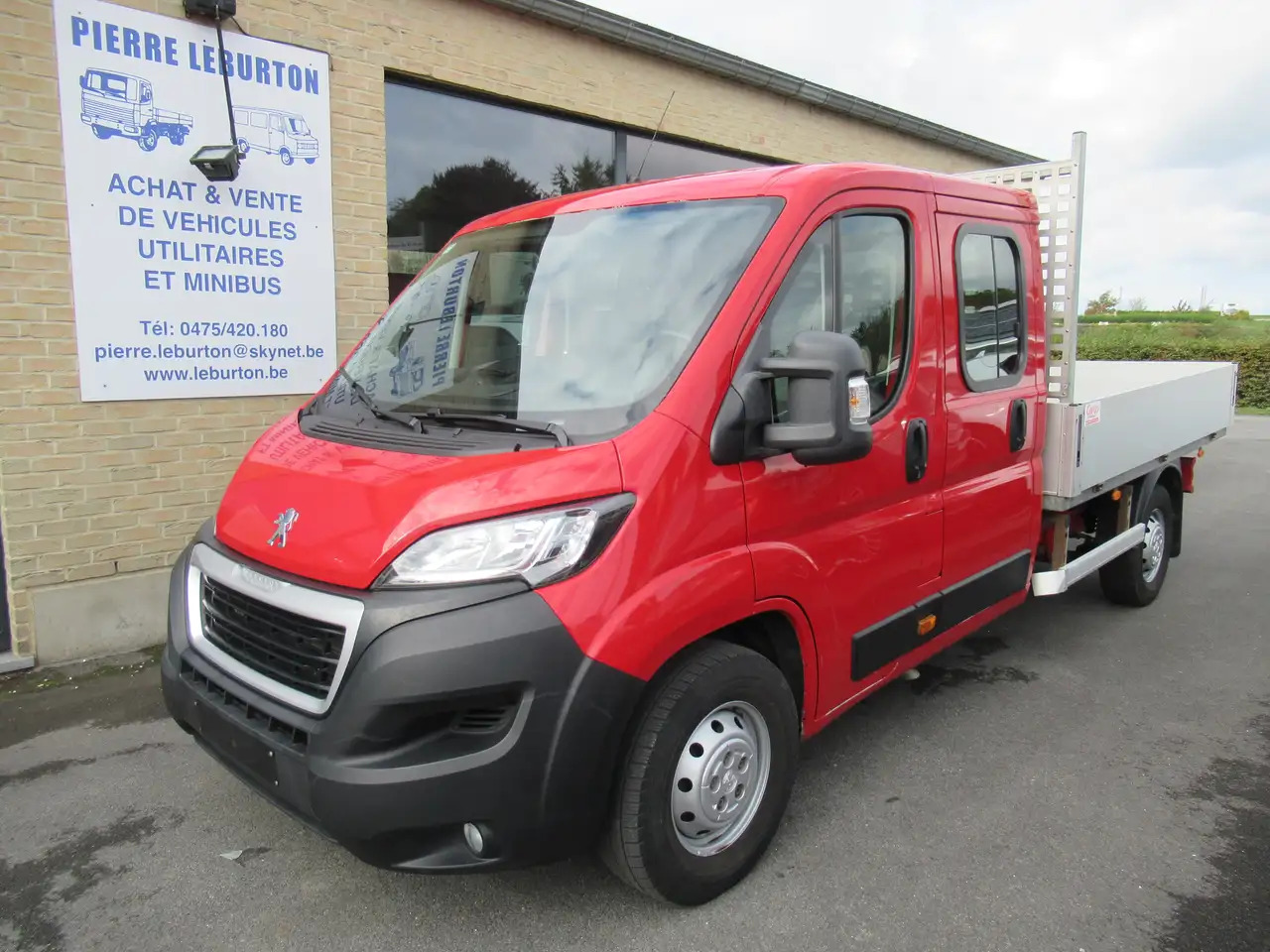 Peugeot Boxer DBLE CAB PLAT 12900€+TVA/BTW - شاحنة توصيل مفتوحة, الشاحنات الصغيرة كابينة مزدوجة: صورة 1 Peugeot Boxer DBLE CAB PLAT 12900€+TVA/BTW - شاحنة توصيل مفتوحة, الشاحنات الصغيرة كابينة مزدوجة: صورة 1