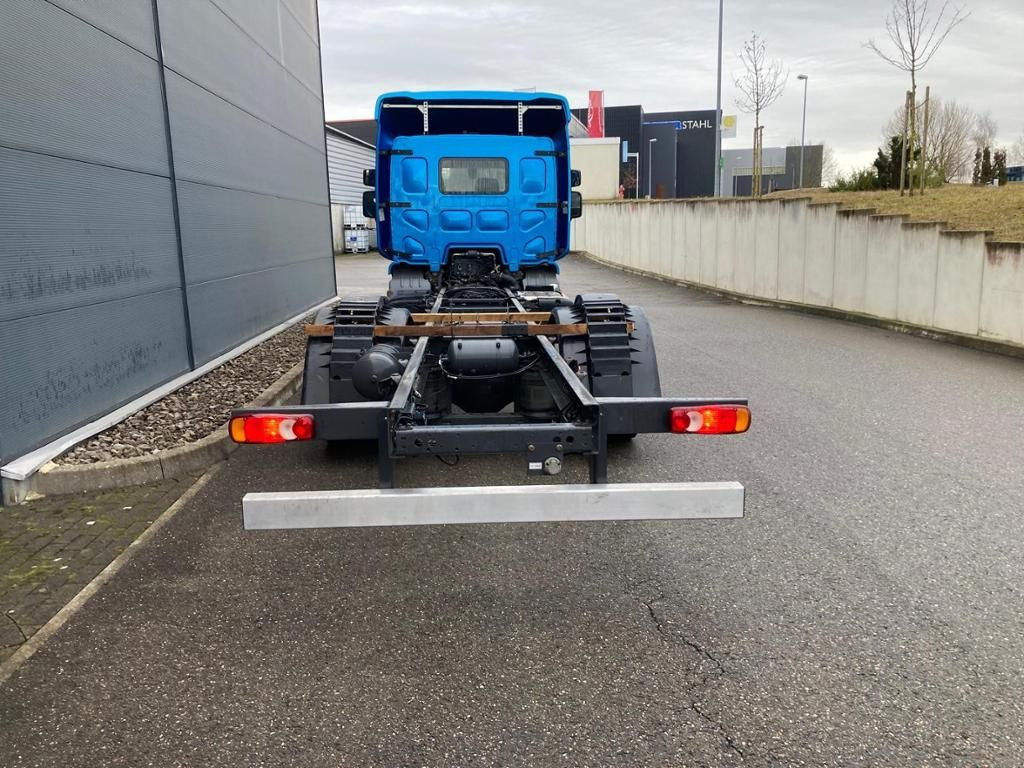 DAF LF 210 FA Standheizung / 5.00m Rd / 7.490kg DAF LF 210 FA Standheizung / 5.00m Rd / 7.490kg - شاحنة بهيكل معدني للمقصورة: صورة 5 DAF LF 210 FA Standheizung / 5.00m Rd / 7.490kg DAF LF 210 FA Standheizung / 5.00m Rd / 7.490kg - شاحنة بهيكل معدني للمقصورة: صورة 5