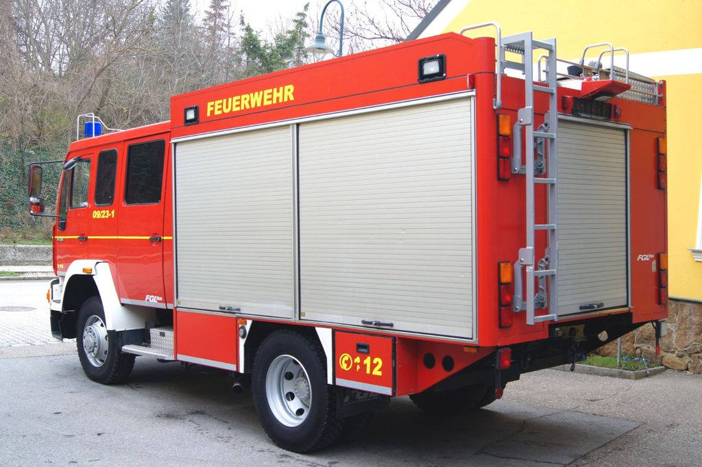 MAN 14.224 L80 4x4 /METZ TLF 16/25 Feuerwehr Expedition - شاحنة حريق: صورة 3 MAN 14.224 L80 4x4 /METZ TLF 16/25 Feuerwehr Expedition - شاحنة حريق: صورة 3