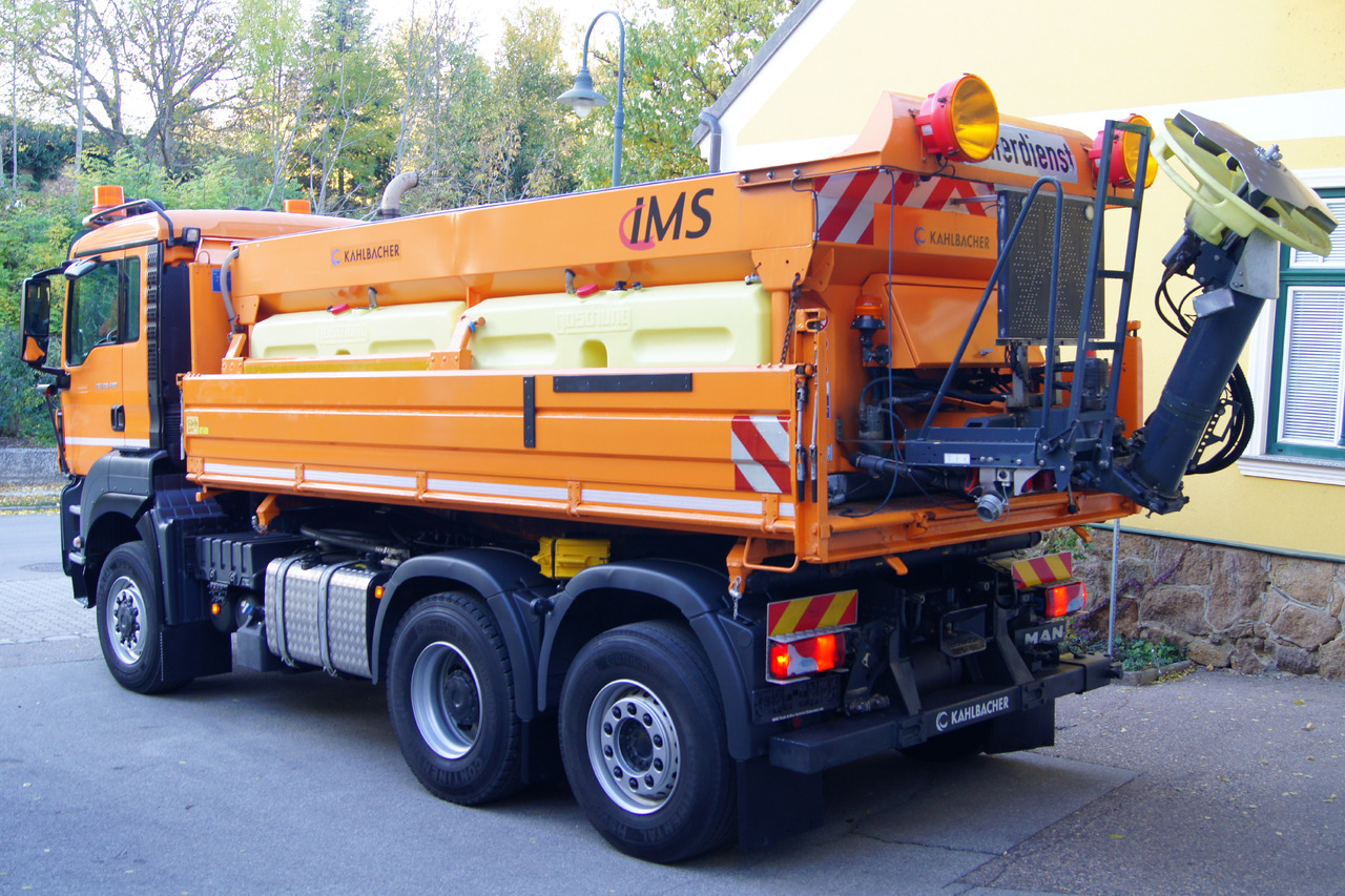 MAN TGS 28.400 6x4-4 BL /Winterdienst/Streuer/Schneepflug - شاحنة قلاب: صورة 3 MAN TGS 28.400 6x4-4 BL /Winterdienst/Streuer/Schneepflug - شاحنة قلاب: صورة 3