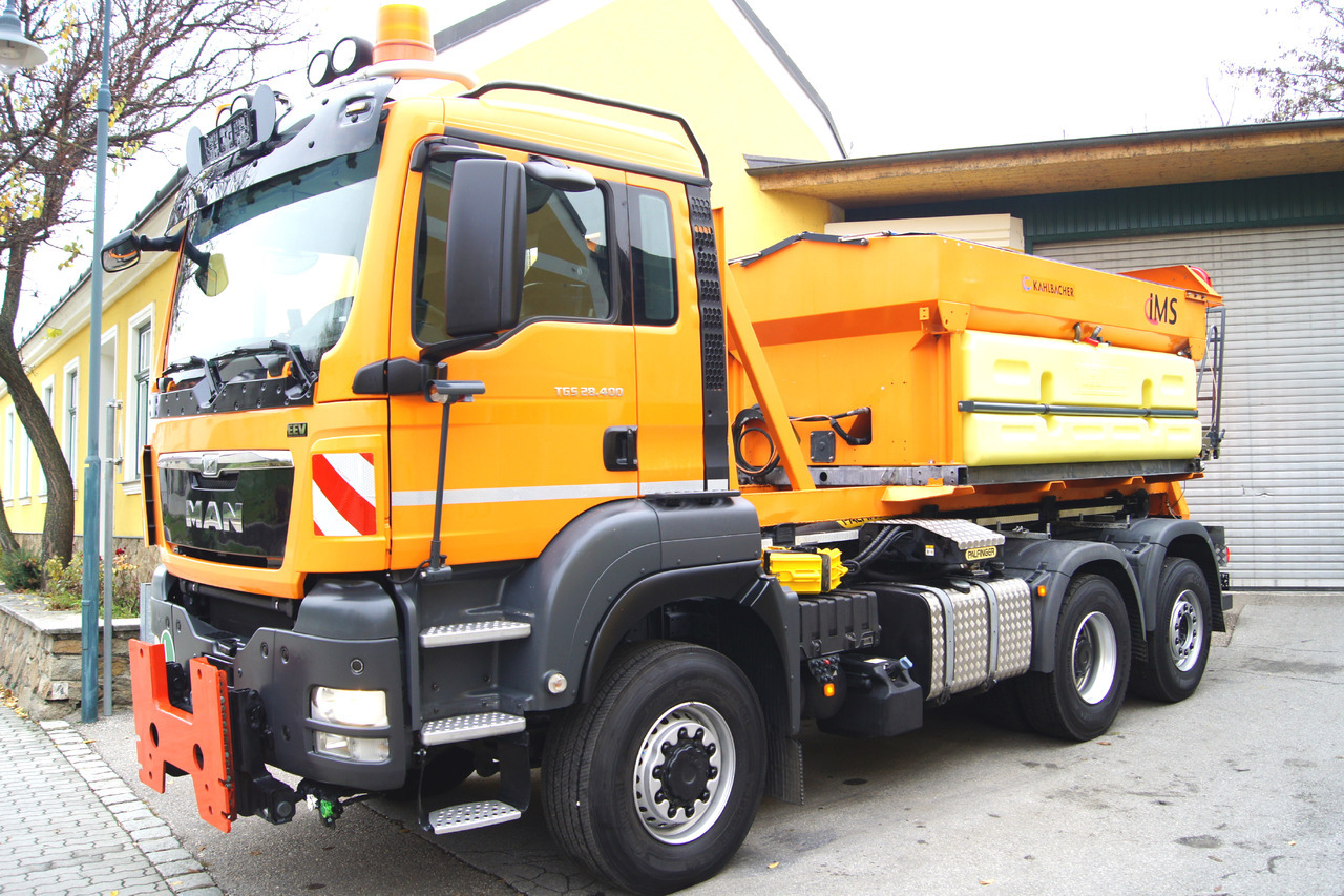 MAN TGS 28.400 BL 6x4-4/TÜV/PALIFT/Winterdienst/Salzstreuer/Streuer/Schneepflug - جرافة ثلج: صورة 3 MAN TGS 28.400 BL 6x4-4/TÜV/PALIFT/Winterdienst/Salzstreuer/Streuer/Schneepflug - جرافة ثلج: صورة 3