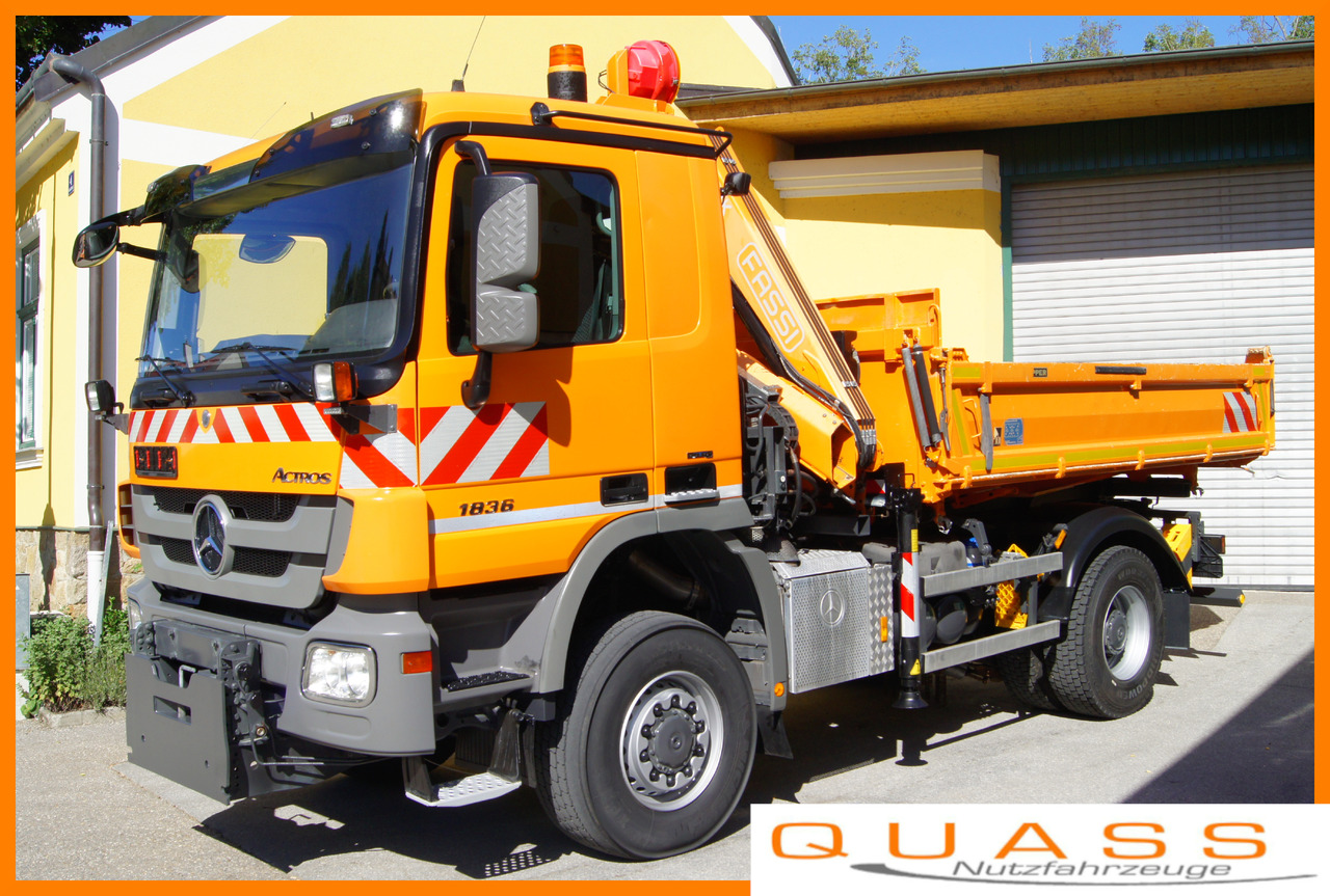 MERCEDES-BENZ ACTROS 1836 /4x4/TÜV/FASSI 110/MEILLER/Winterdienst/Wechselsystem - جرافة ثلج: صورة 1 MERCEDES-BENZ ACTROS 1836 /4x4/TÜV/FASSI 110/MEILLER/Winterdienst/Wechselsystem - جرافة ثلج: صورة 1