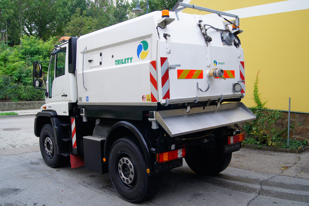 MERCEDES-BENZ Unimog U400 + TRILETY Kehrmaschine/TÜV/EUR4/Leistungshydraulik - سياره كنس شوارع: صورة 4 MERCEDES-BENZ Unimog U400 + TRILETY Kehrmaschine/TÜV/EUR4/Leistungshydraulik - سياره كنس شوارع: صورة 4