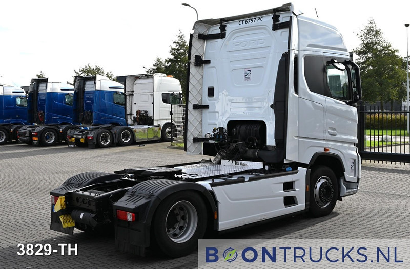 Ford F-MAX 500 4x2 | EURO6 * 2x FUEL TANK * ACC * 2x AVAILABLE - رأس تريلا: صورة 5 Ford F-MAX 500 4x2 | EURO6 * 2x FUEL TANK * ACC * 2x AVAILABLE - رأس تريلا: صورة 5