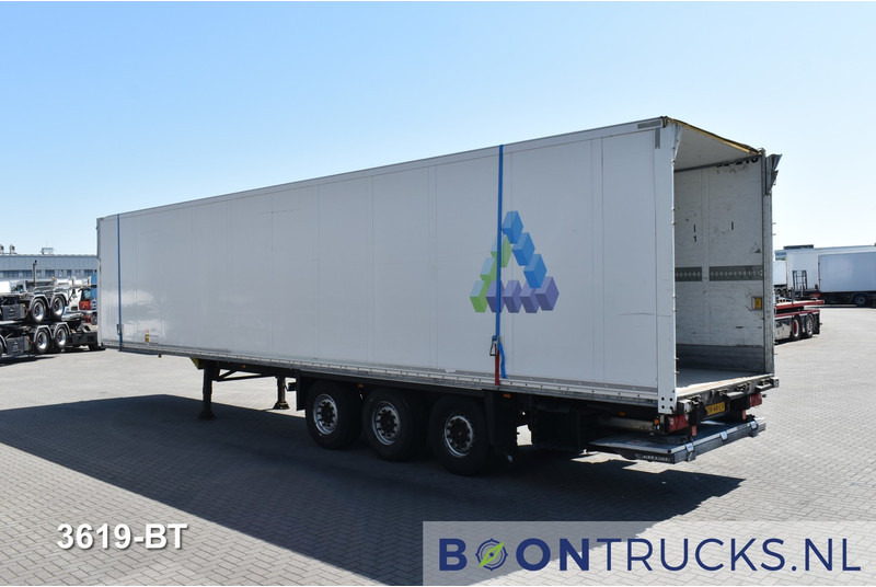 Schmitz Cargobull SCB*S3B | DAMAGED / SCHADE * TAIL LIFT (WORKING) * DISC BRAKES - نصف مقطورة بصندوق مغلق: صورة 3 Schmitz Cargobull SCB*S3B | DAMAGED / SCHADE * TAIL LIFT (WORKING) * DISC BRAKES - نصف مقطورة بصندوق مغلق: صورة 3