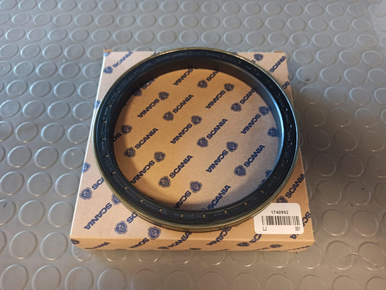 NEW ORIGINAL SEAL - 1740992 - المحور و قطع الغيار - شاحنة: صورة 1 NEW ORIGINAL SEAL - 1740992 - المحور و قطع الغيار - شاحنة: صورة 1
