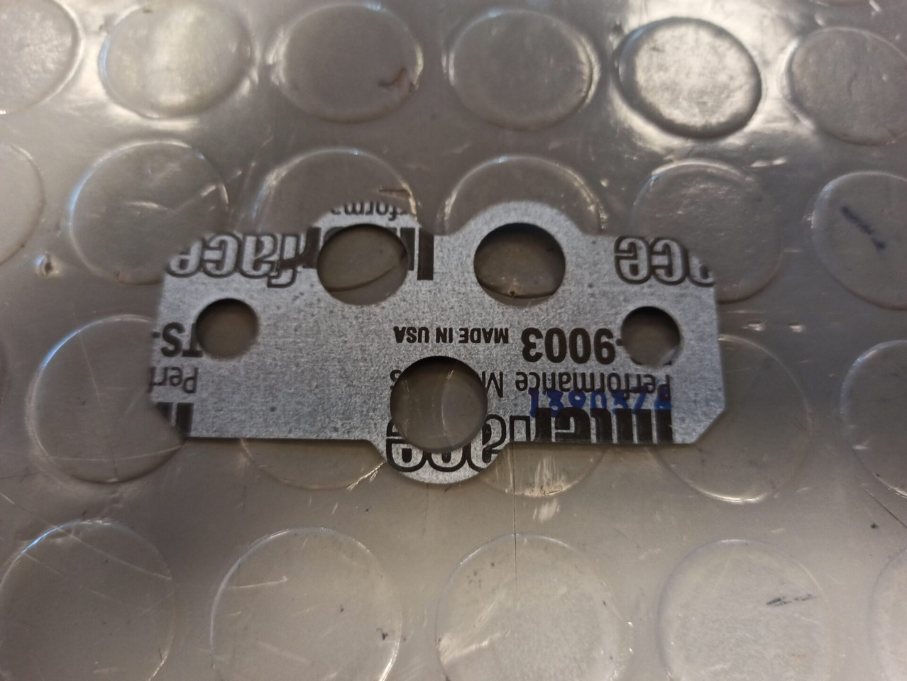 SCANIA GASKET - 1390376 - علبة التروس و قطع الغيار - شاحنة: صورة 1 SCANIA GASKET - 1390376 - علبة التروس و قطع الغيار - شاحنة: صورة 1